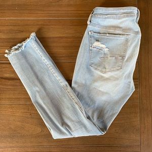 American Eagle Distressed Light Wash Jeans